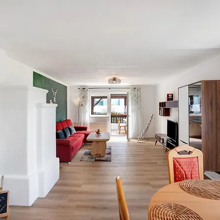 Zum Hirschen Apartment *